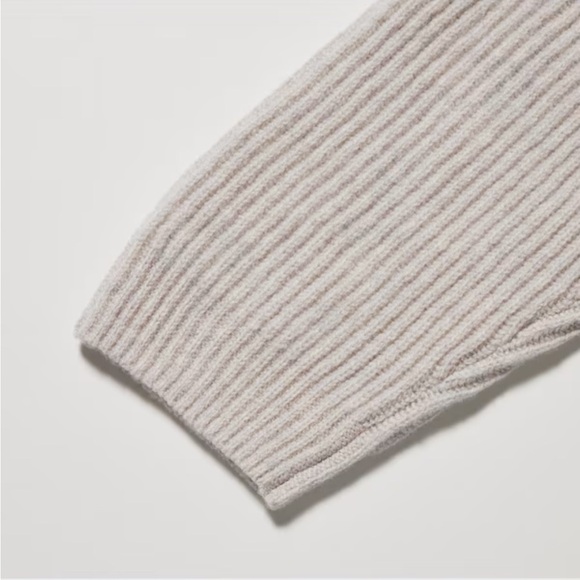 Uniqlo U Premium Lambswool Ribbed V-Neck Sweater by Christophe Lemaire S - Picture 3 of 12